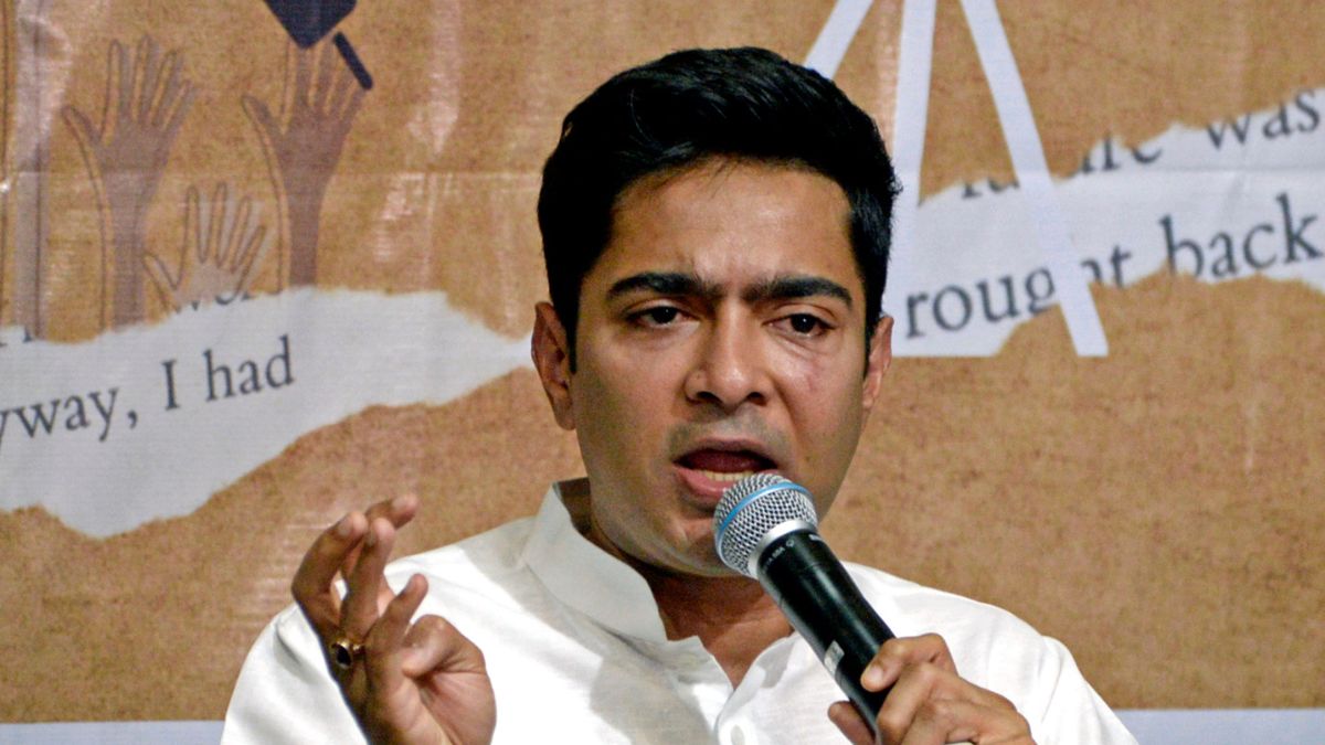 Bjps Saumitra Khan Seeks Action Against Tmc Mp Abhishek Banerjee For Insulting Calcutta Hc